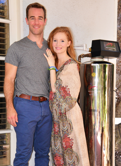 James and Kimberly Van Der Beek