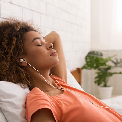 Preview image for article: How to Relax and Stay Fit During Social Distancing