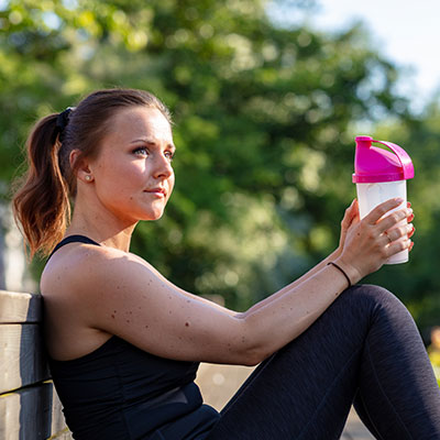 Preview image for article: Keep Cool This Summer! Our Favorite Hydration Hacks